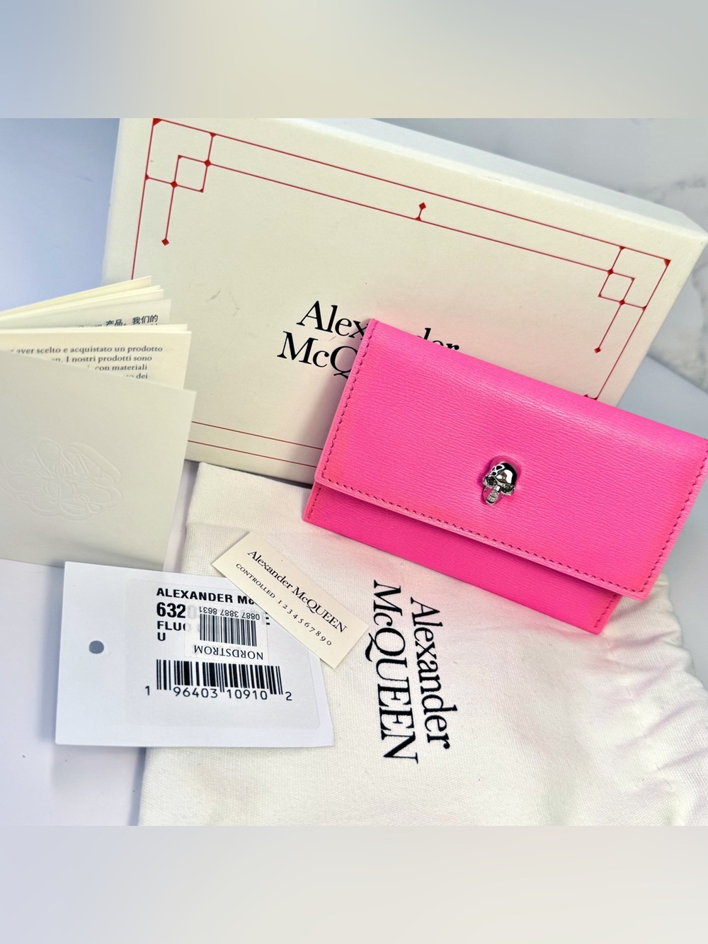 Alexander McQueen Hot Pink Crystal Skull Bi-Fold Card Holder - Picture 11 of 11